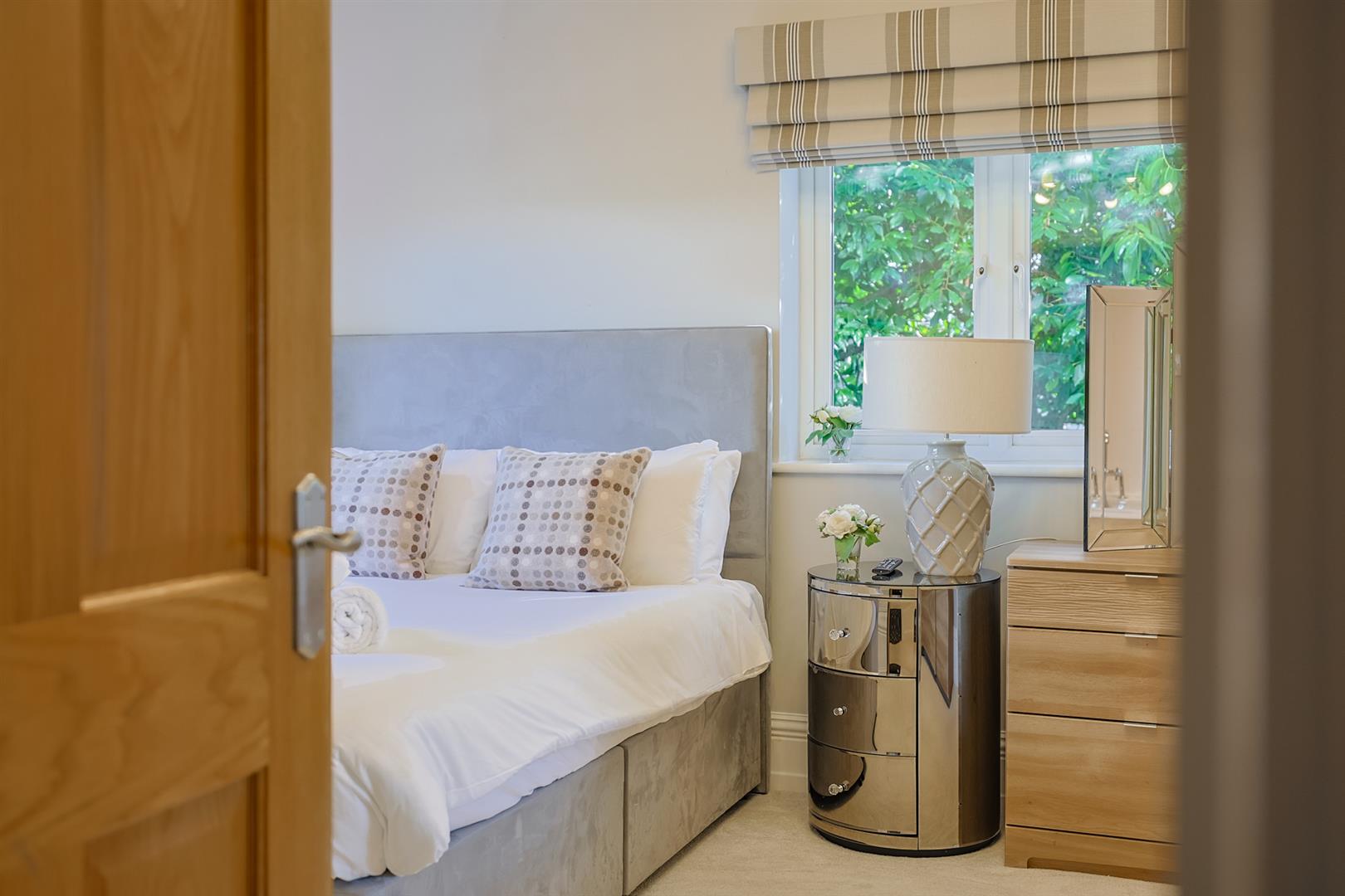 Uplands, Gowerton, Swansea, SA4 3ET